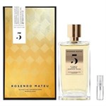 Rosendo Mateu No.5 - Eau de Parfum - Perfume sample - 2 ml