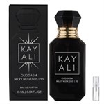 Kayali Fragrances Oudgasm Milky Musk Oud 30 - Eau de Parfum - Perfume Sample - 2 ml