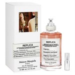 Martin Margiela Lipstick On Maison - Eau de Toilette - Perfume Sample - 2 ml